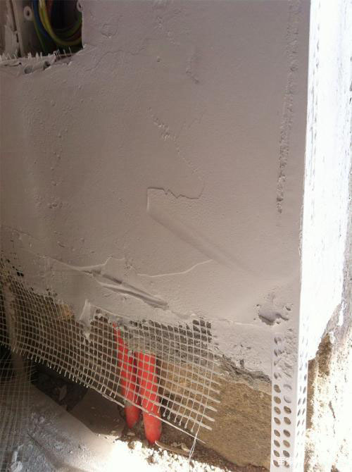 装修墙面刮腻子时，进行挂网是否有必要？