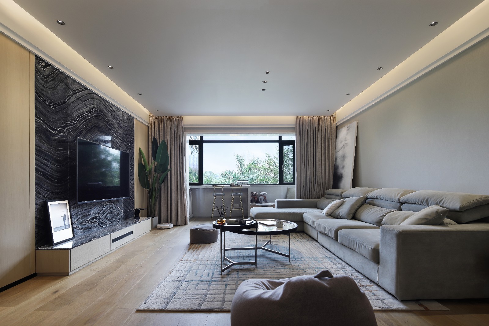贵阳铂悦府112㎡暖色浅灰住宅，简约安静的美