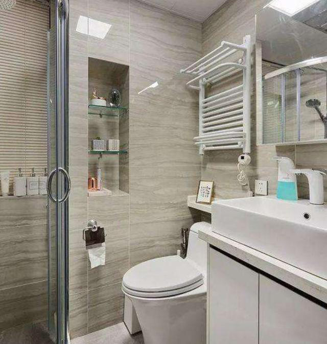 小户型的卫生间装修技巧，最大化利用空间，让家更舒适