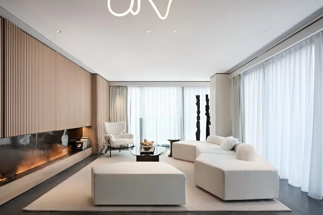 贵阳中国铁建·国际城160㎡现代精简时尚空间,一家六口的生活